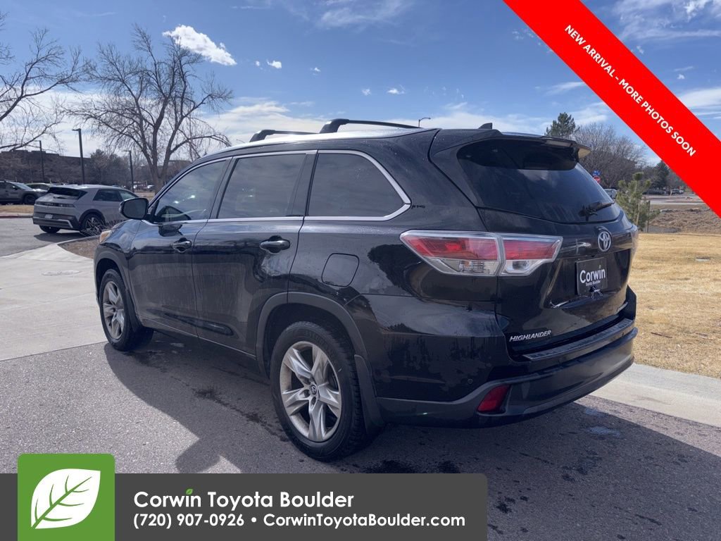 Used 2016 Toyota Highlander Limited w/ Driver Technology Package image 5