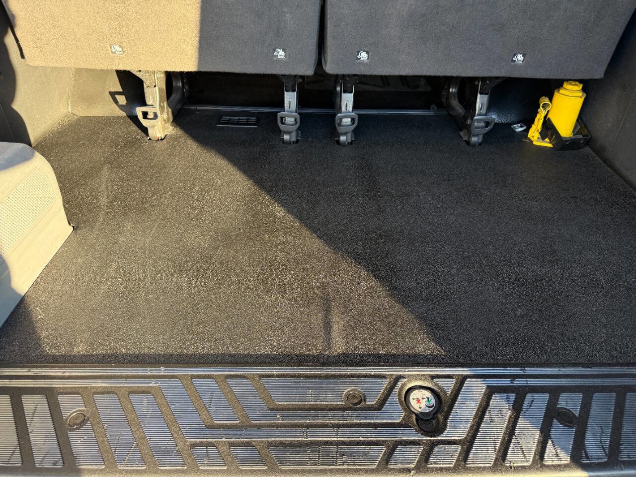 Used 2017 Ford Transit 350 XLT image 29