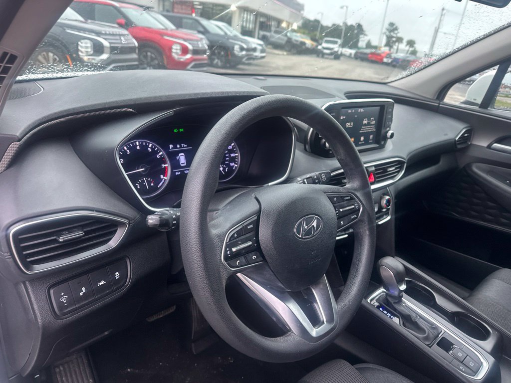 Used 2019 Hyundai Santa Fe SE FWD image 13
