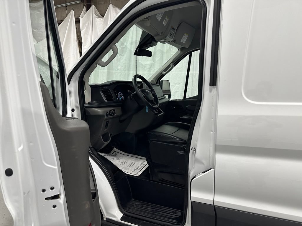 Used 2024 Ford Transit 250 148 Medium Roof w/ Load Area Protection Package RWD image 10