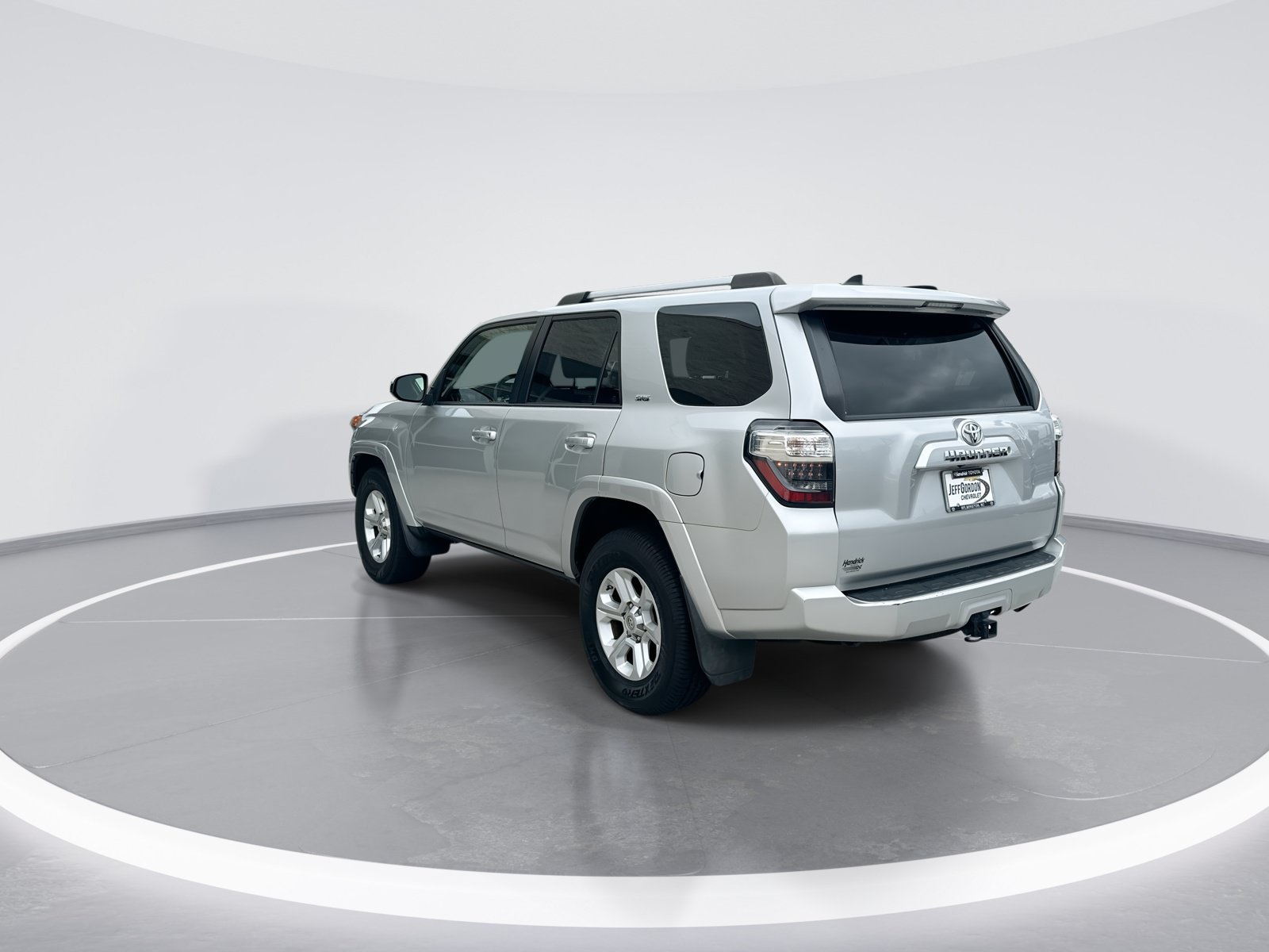 Used 2021 Toyota 4Runner SR5 RWD image 7