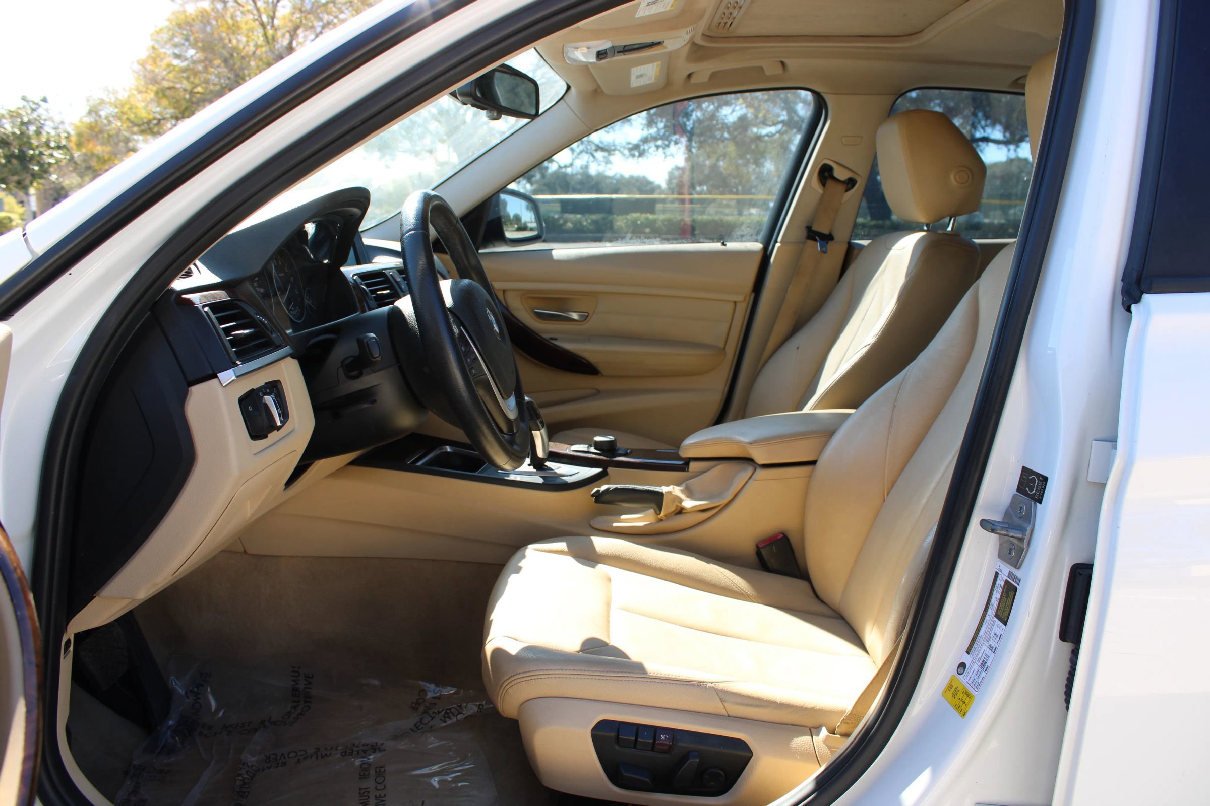 Used 2014 BMW 328i Sedan RWD image 5