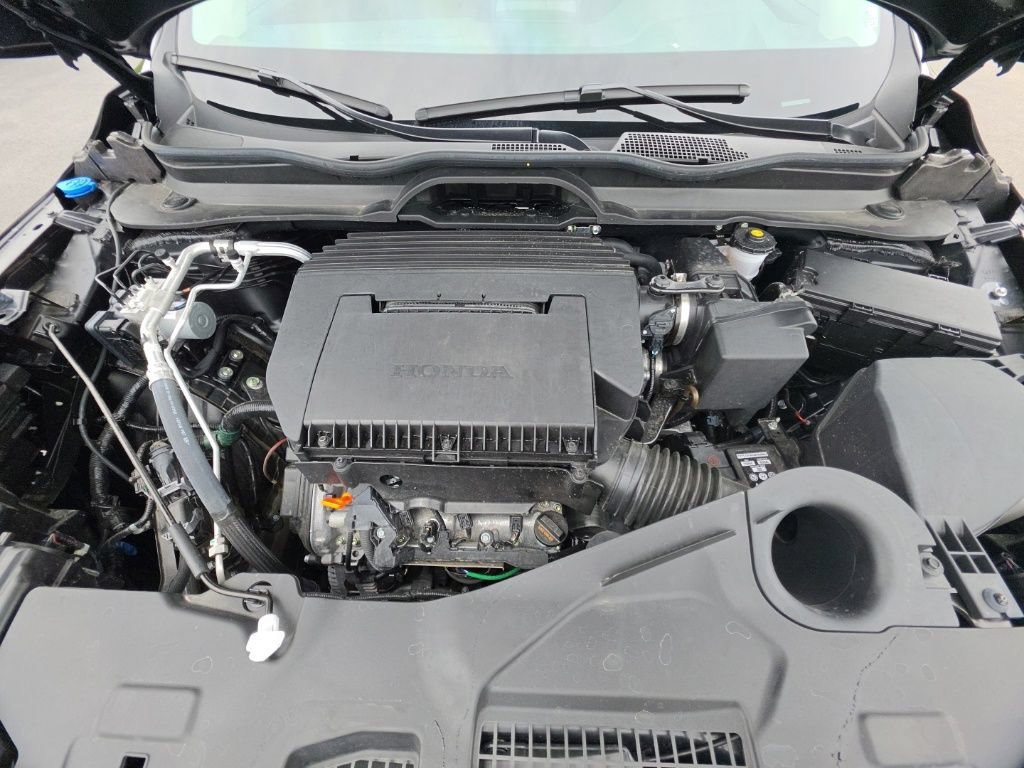 Certified 2025 Honda Pilot Elite image 12