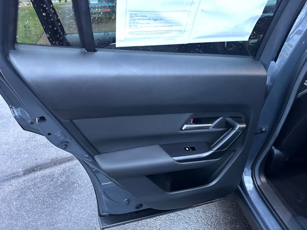 Used 2025 MAZDA CX-50 2.5 Hybrid w/ Preferred Pkg image 35