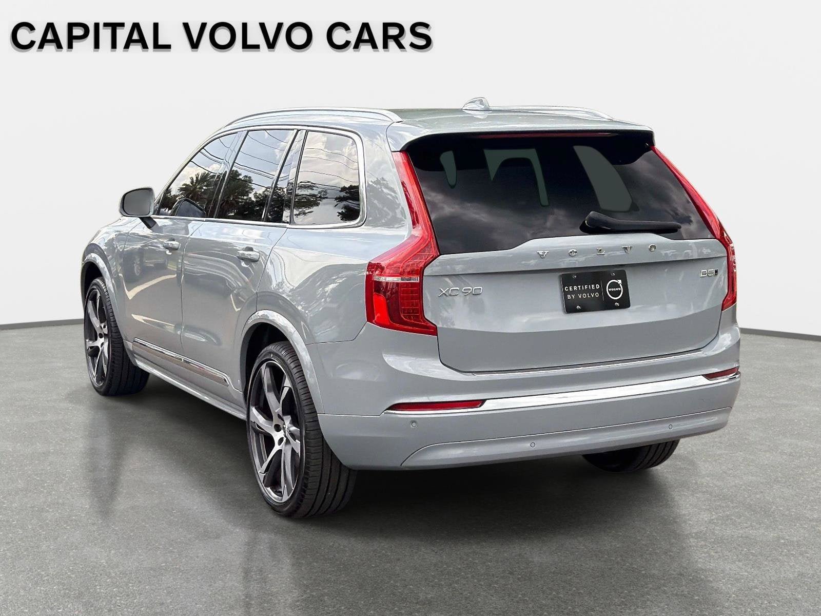 Used 2025 Volvo XC90 B5 Core w/ Protection Package Premier AWD/4WD image 7