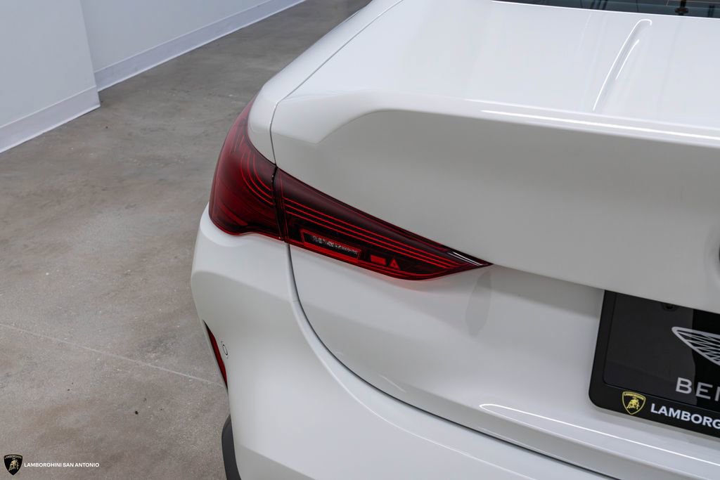 Used 2023 BMW M4 CSL image 17