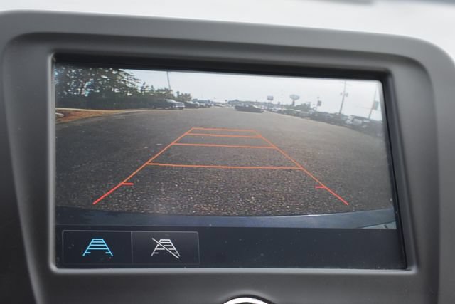 Certified 2018 Chevrolet Malibu LT FWD image 32