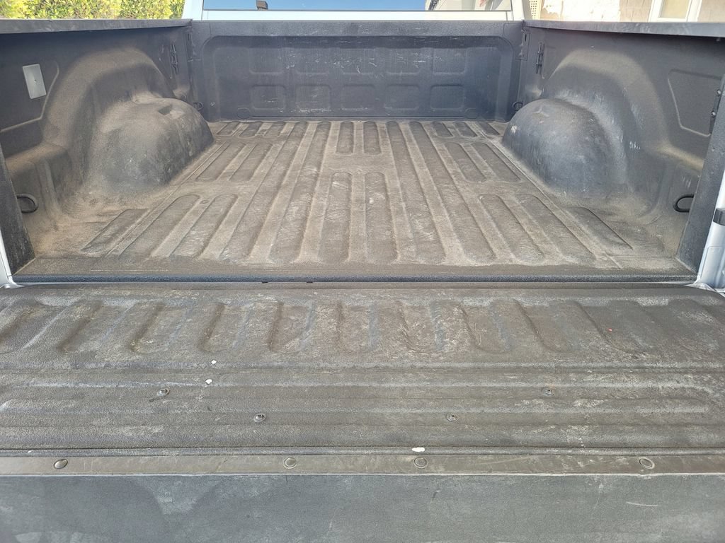 Used 2024 RAM 2500 Big Horn w/ Sport Appearance Package AWD/4WD image 7