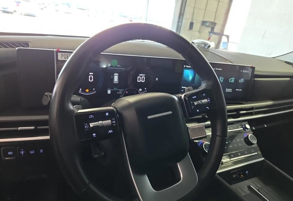 Used 2026 Hyundai Santa Fe SEL image 6