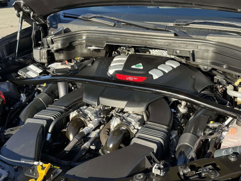 Used 2023 Alfa Romeo Stelvio Quadrifoglio w/ Active Assist Plus Package image 27