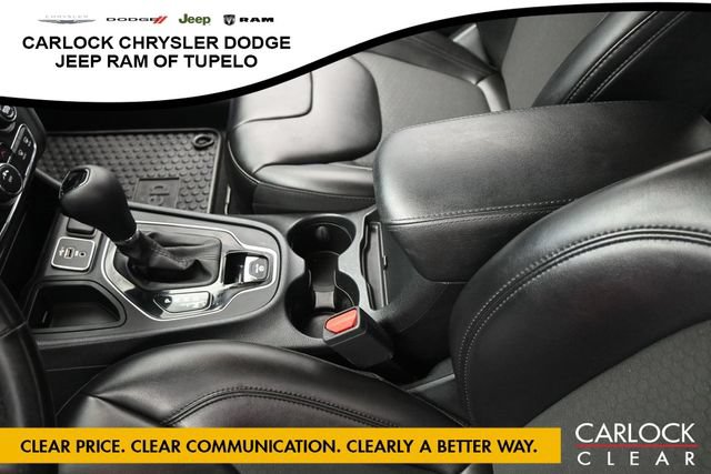Used 2020 Jeep Cherokee Latitude Plus FWD image 19