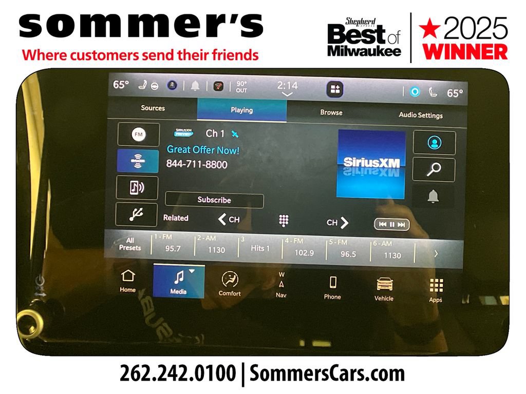 Used 2023 Jeep Wagoneer 4WD image 15