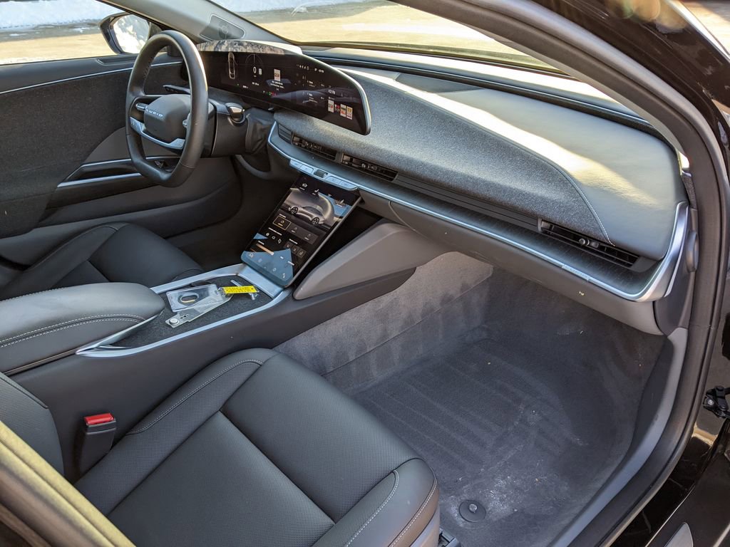 Used 2025 Lucid Air Pure image 20