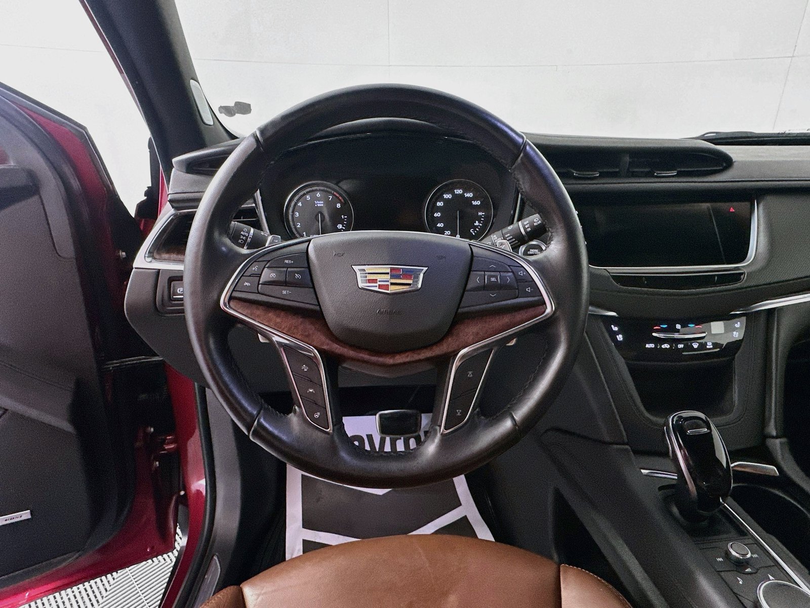 Used 2020 Cadillac XT5 Sportv AWD/4WD image 11