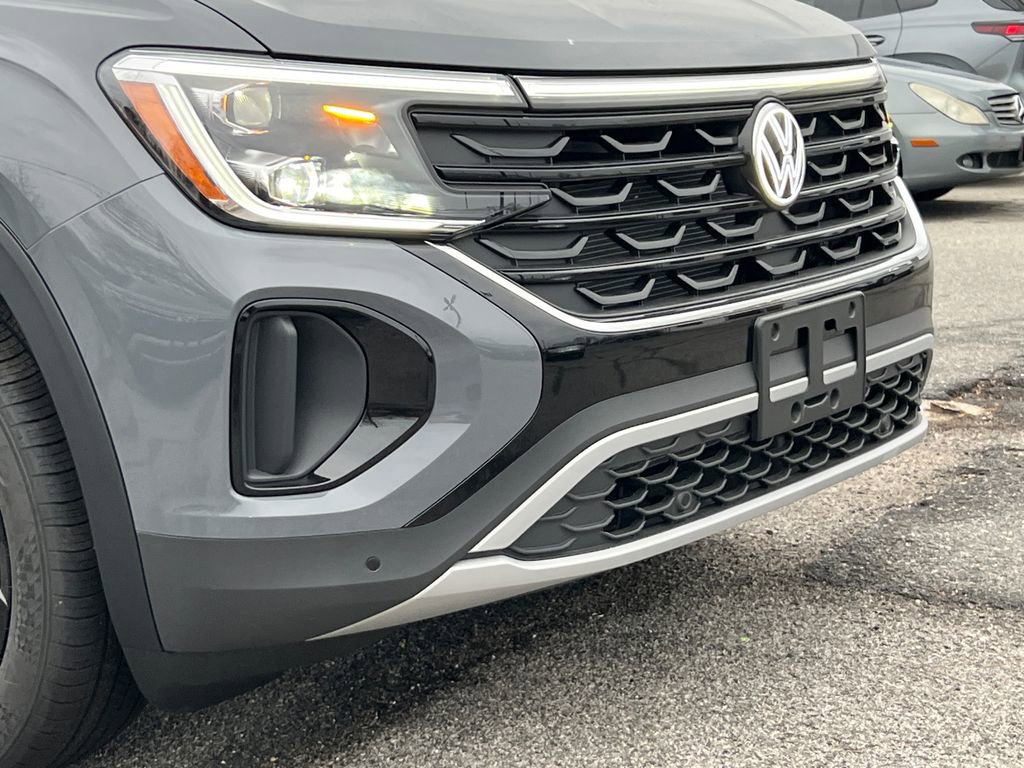 New 2026 Volkswagen Atlas Cross Sport SE image 4