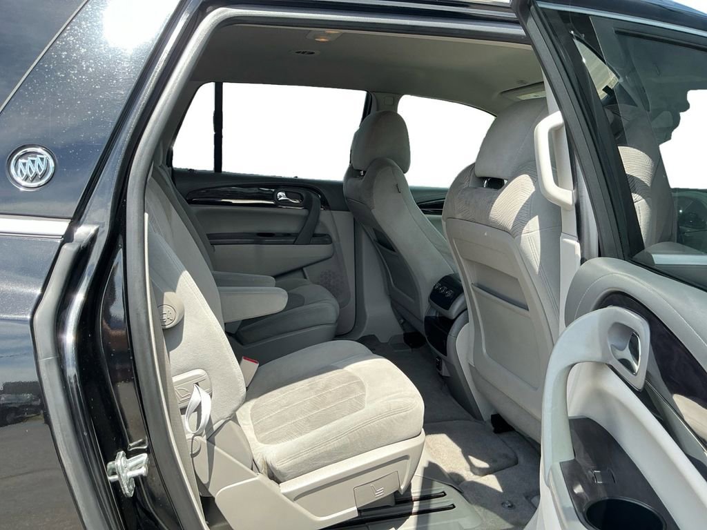 Used 2016 Buick Enclave Convenience FWD image 23
