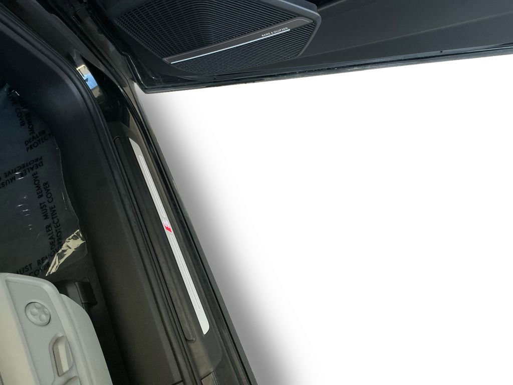 Used 2022 Audi Q5 2.0T Premium Plus w/ Premium Plus Package image 16