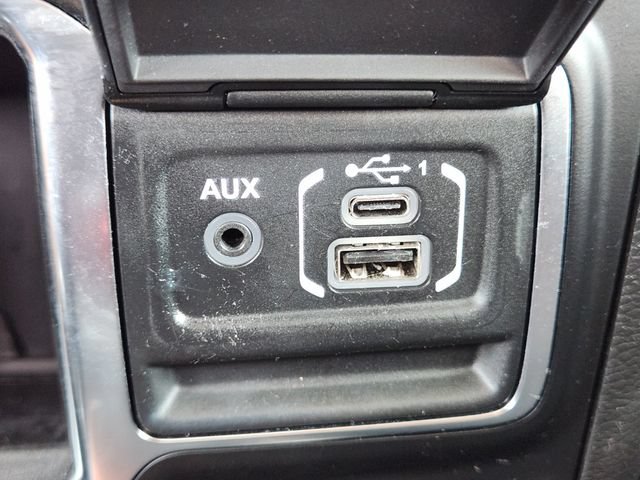 Used 2022 Jeep Wrangler Sport AWD/4WD image 22