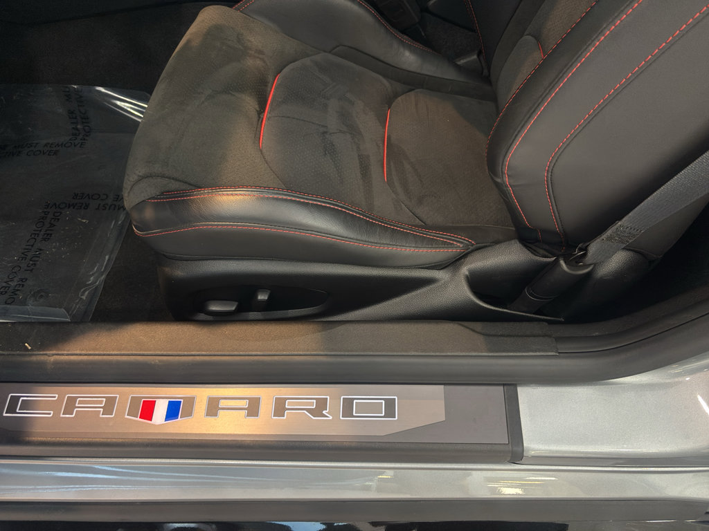 Used 2023 Chevrolet Camaro ZL1 RWD image 10