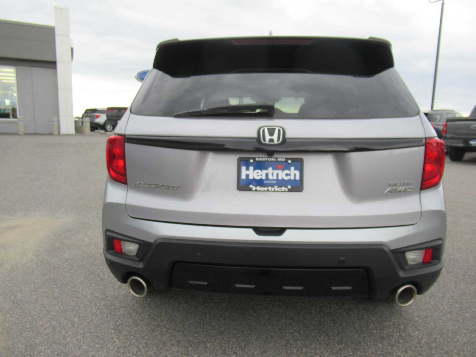 Used 2022 Honda Passport Elite image 6