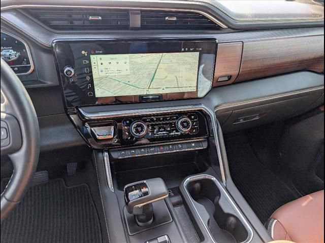 Used 2024 GMC Sierra 1500 Denali Ultimate image 10