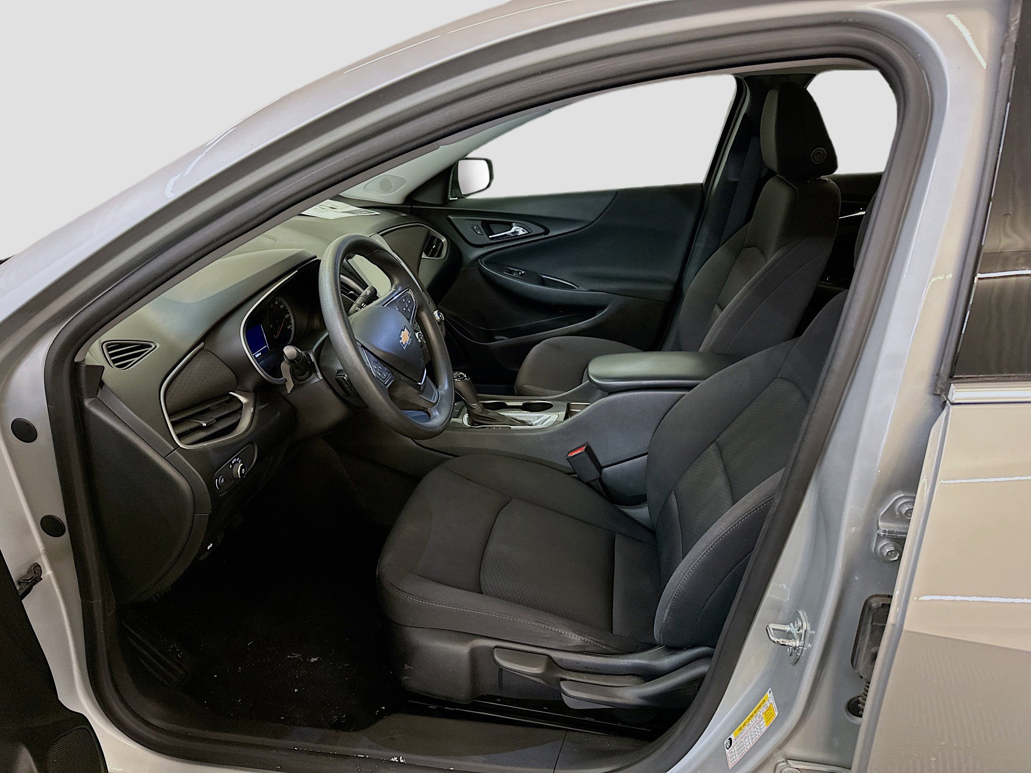 Used 2020 Chevrolet Malibu LS image 13