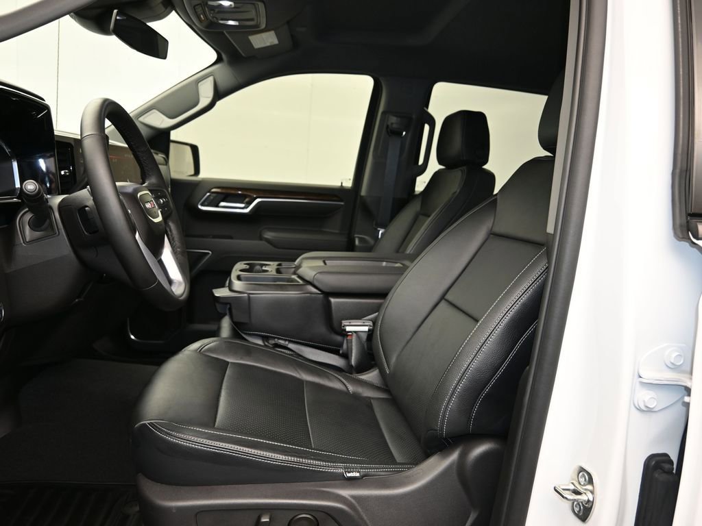 Certified 2025 GMC Sierra 1500 Elevation image 13