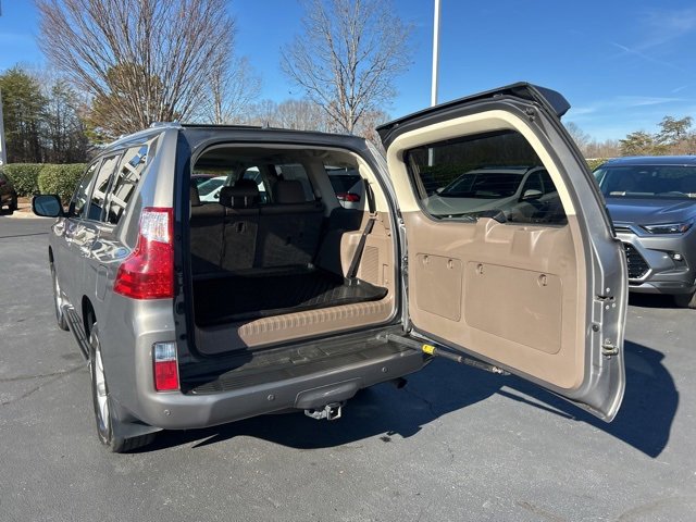 Used 2010 Lexus GX 460 image 7