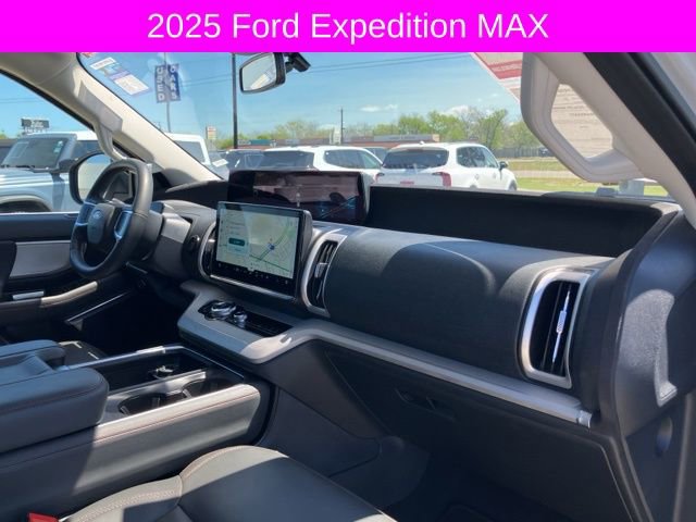 Used 2025 Ford Expedition Max Active image 12
