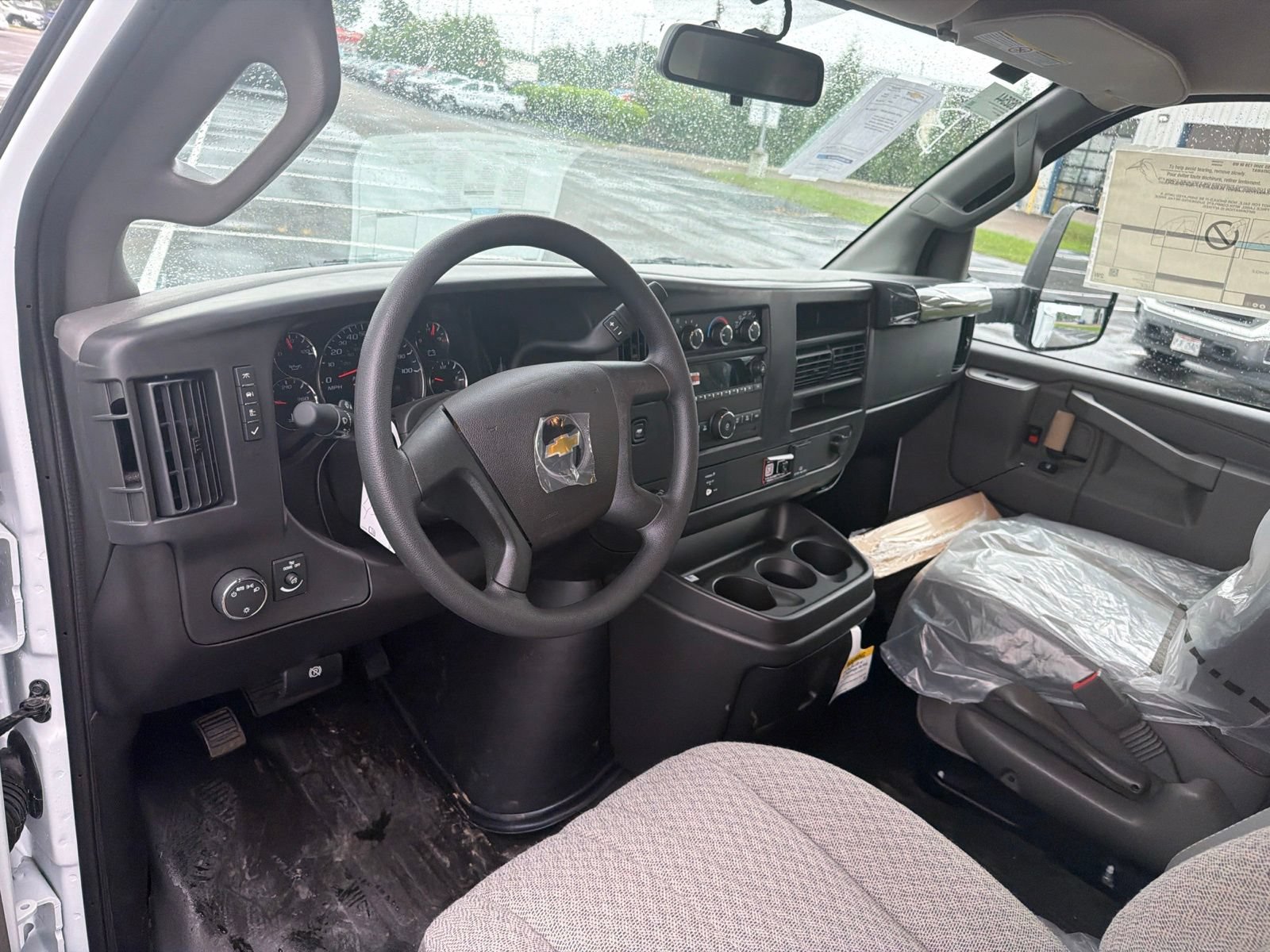 New 2026 Chevrolet Express 3500 w/ Power Convenience Package RWD image 11
