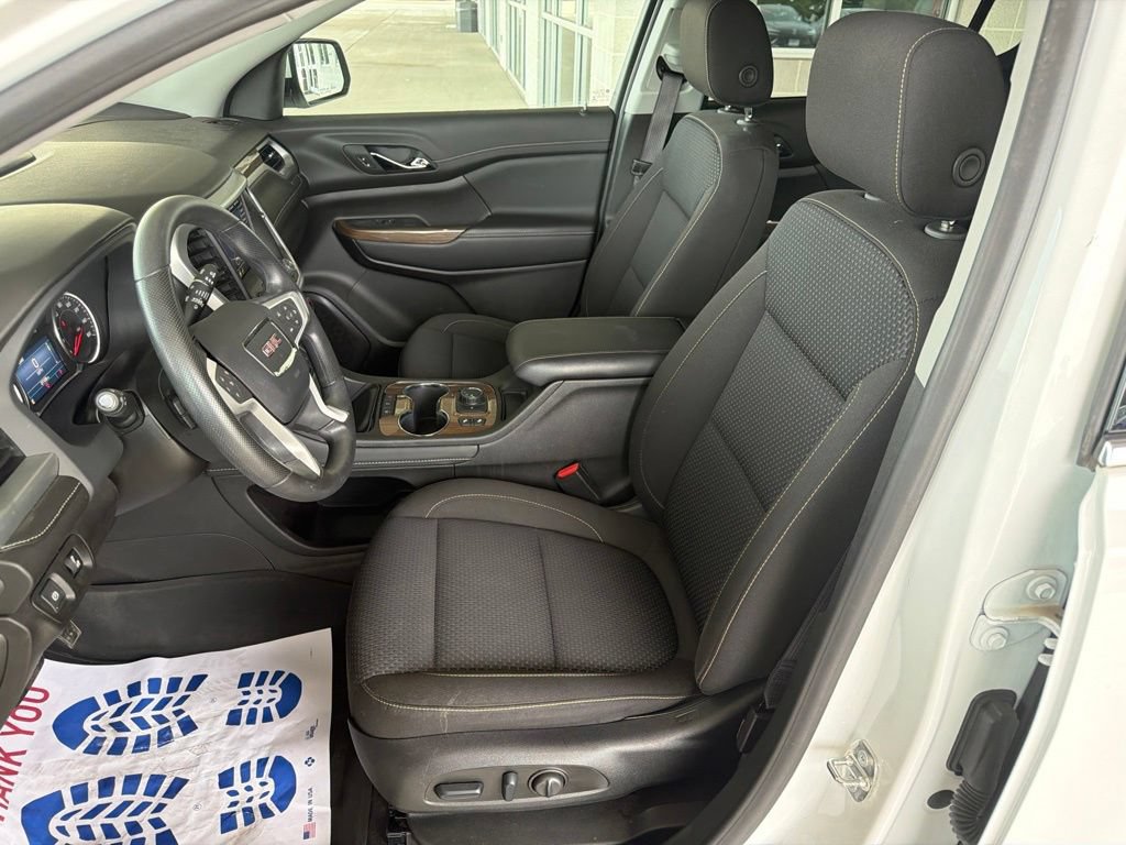 Used 2023 GMC Acadia SLE w/ Driver Convenience Package FWD image 13