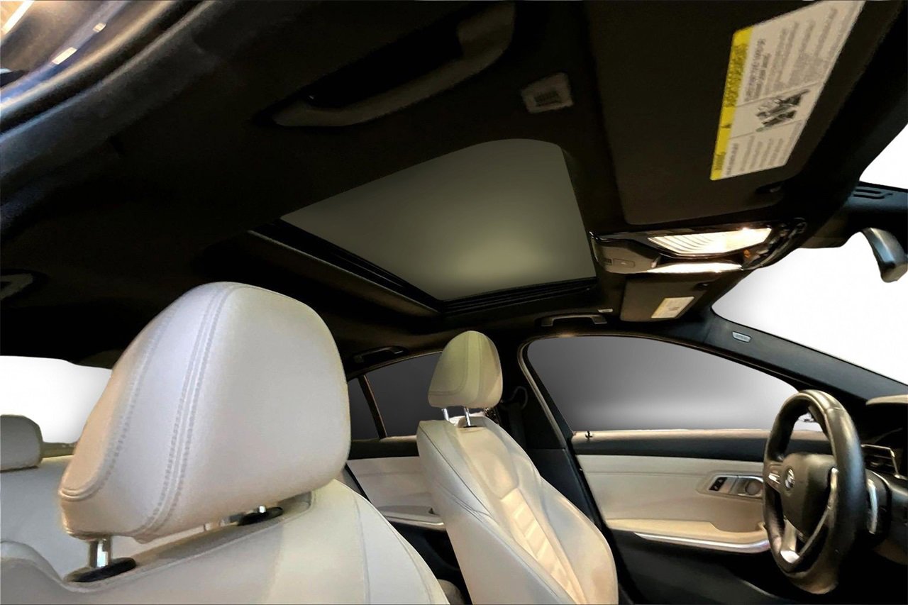 Used 2022 BMW 330i Sedan w/ Premium Package 2 image 15