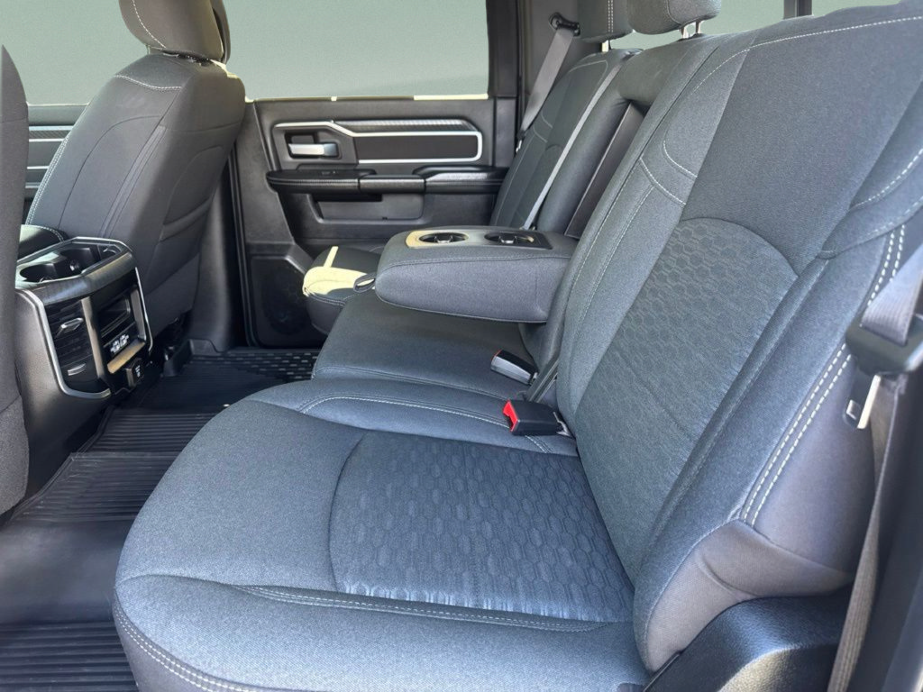 Used 2025 RAM 2500 Big Horn AWD/4WD image 11