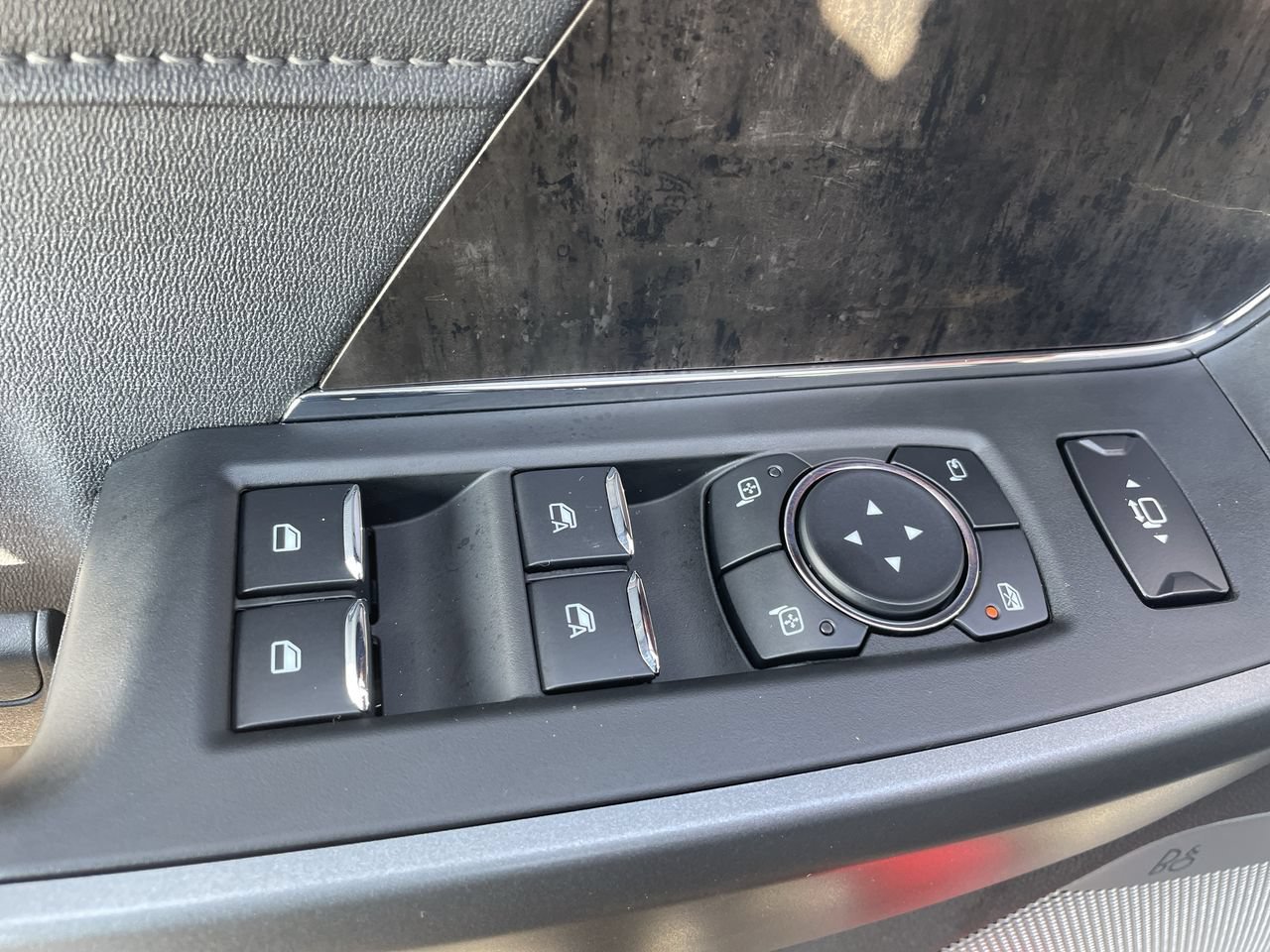 New 2026 Ford F350 Lariat RWD image 19