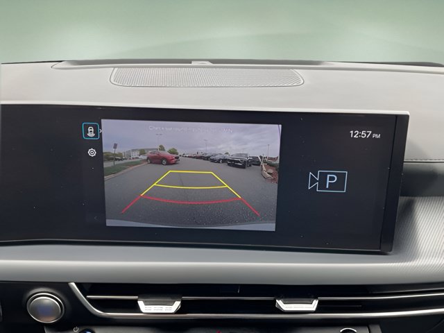 Used 2025 Hyundai Sonata SEL FWD image 17