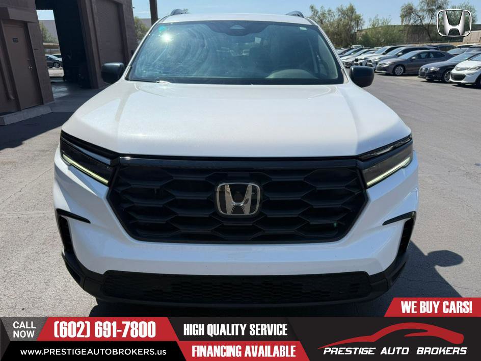 Used 2023 Honda Pilot Sport image 7