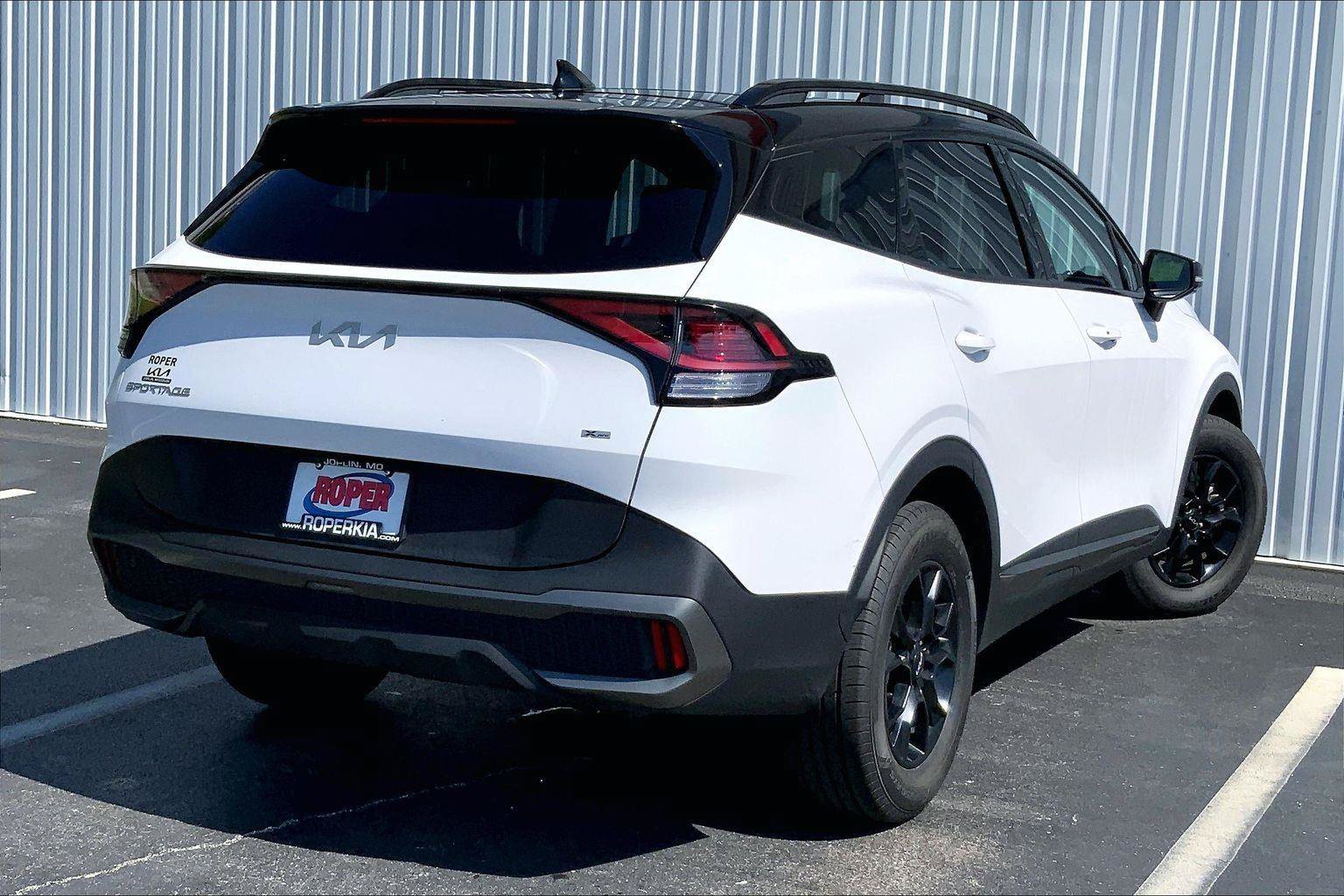 Used 2023 Kia Sportage X-Pro AWD/4WD image 11