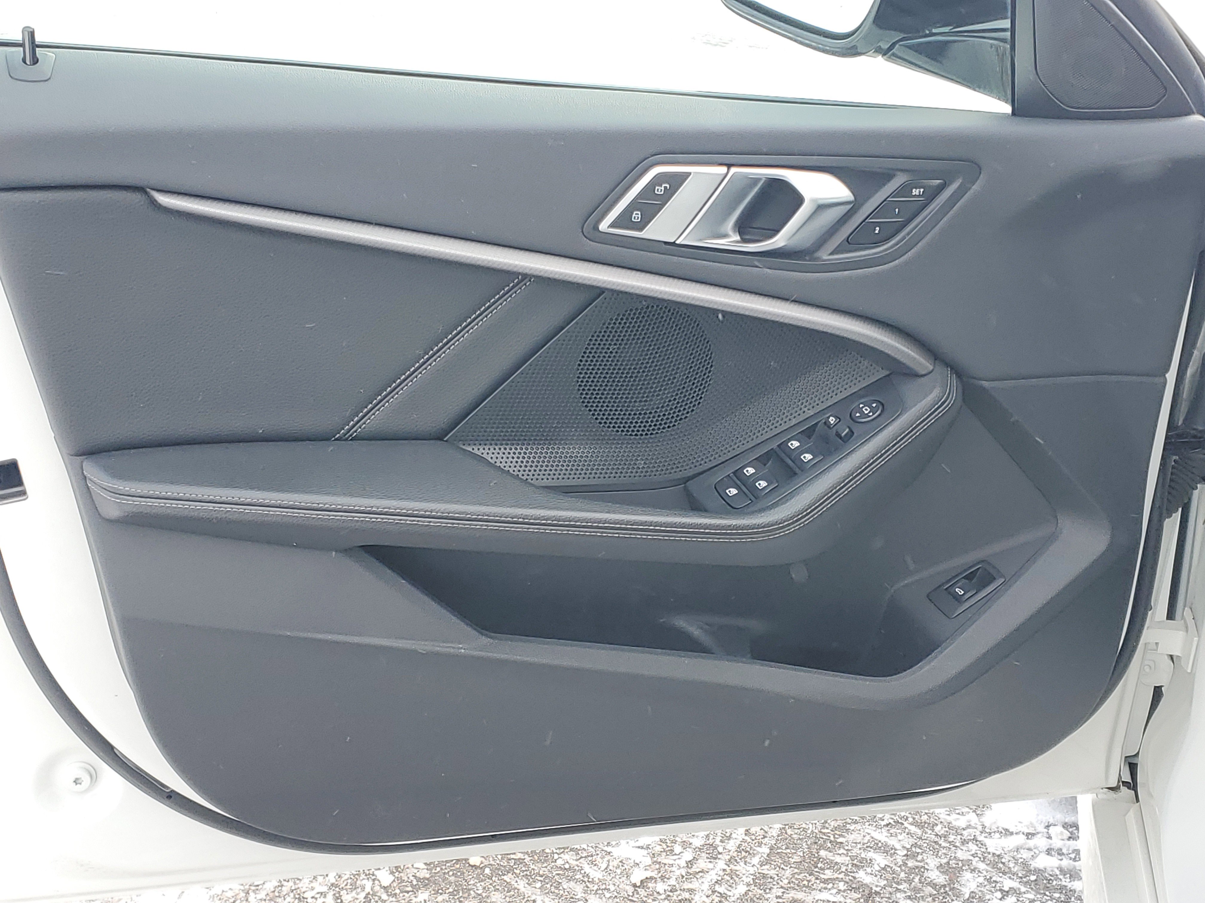 Used 2022 BMW M235i xDrive Gran Coupe image 5