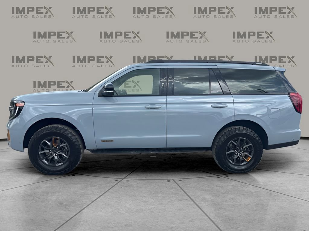 Used 2025 Ford Expedition Tremor AWD/4WD image 2