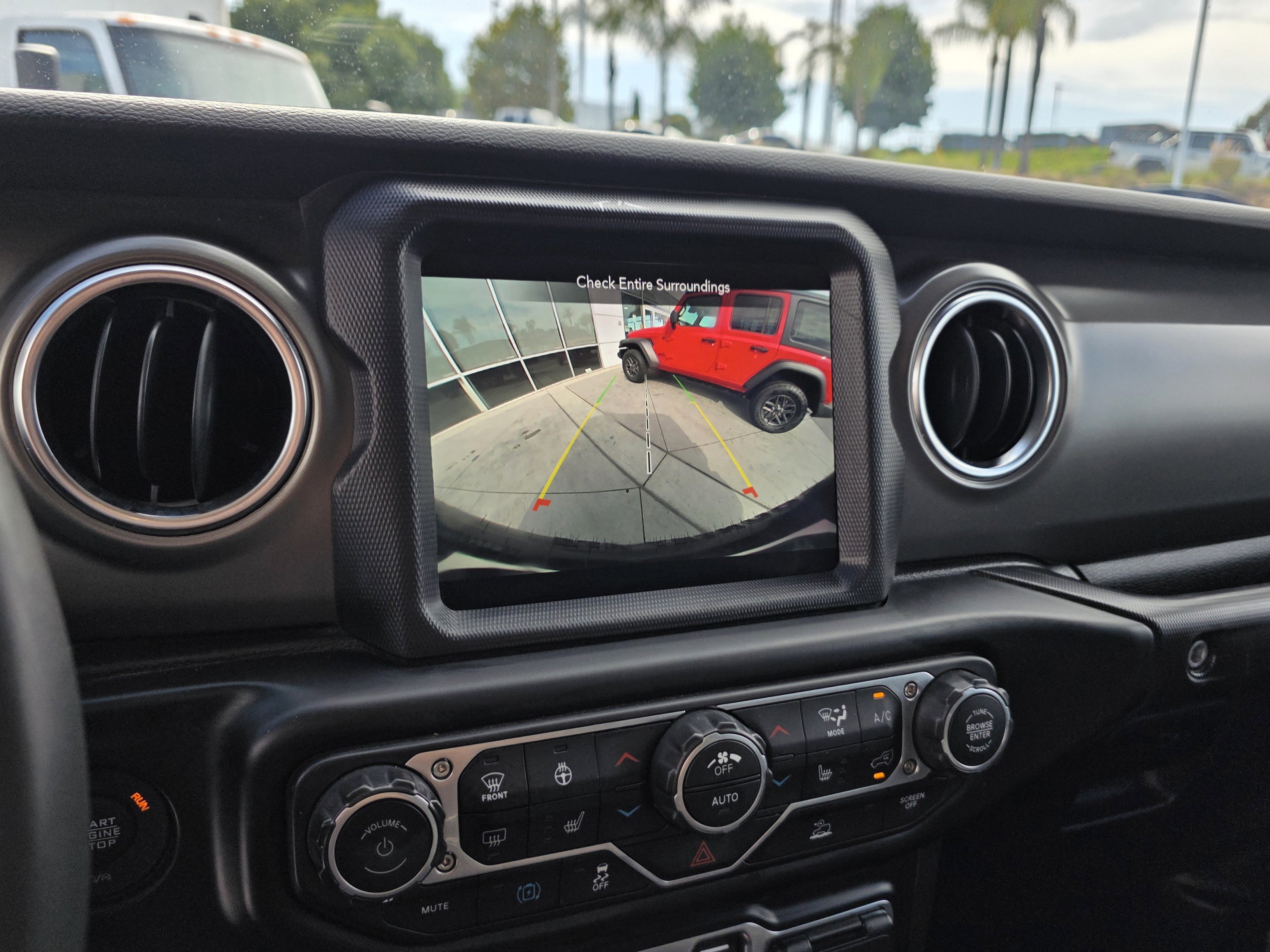 Certified 2023 Jeep Wrangler Unlimited Rubicon 4xe w/ Cold Weather Group image 14