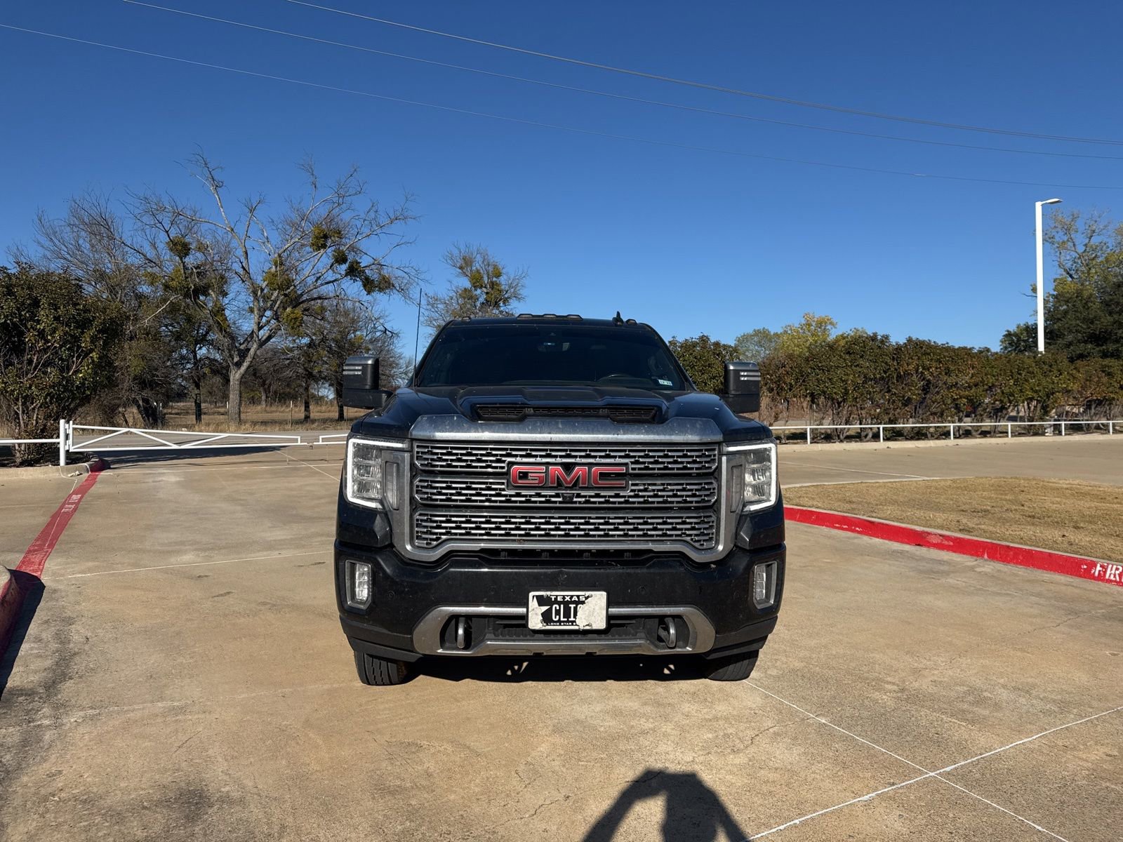 Used 2023 GMC Sierra 3500 Denali w/ Denali Ultimate Package image 8