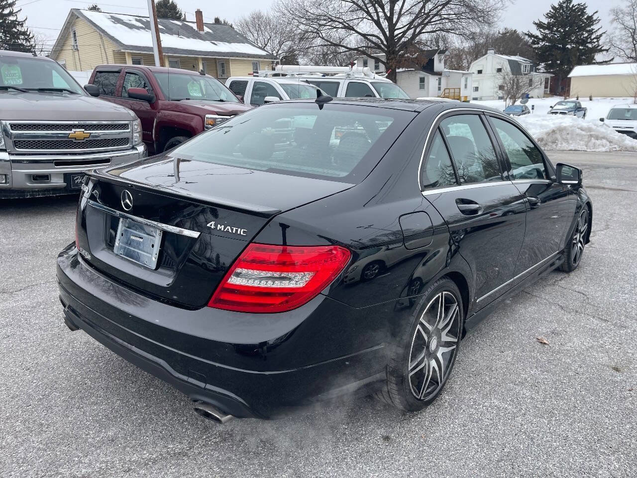 Used 2013 Mercedes-Benz C 300 4MATIC Sedan image 6