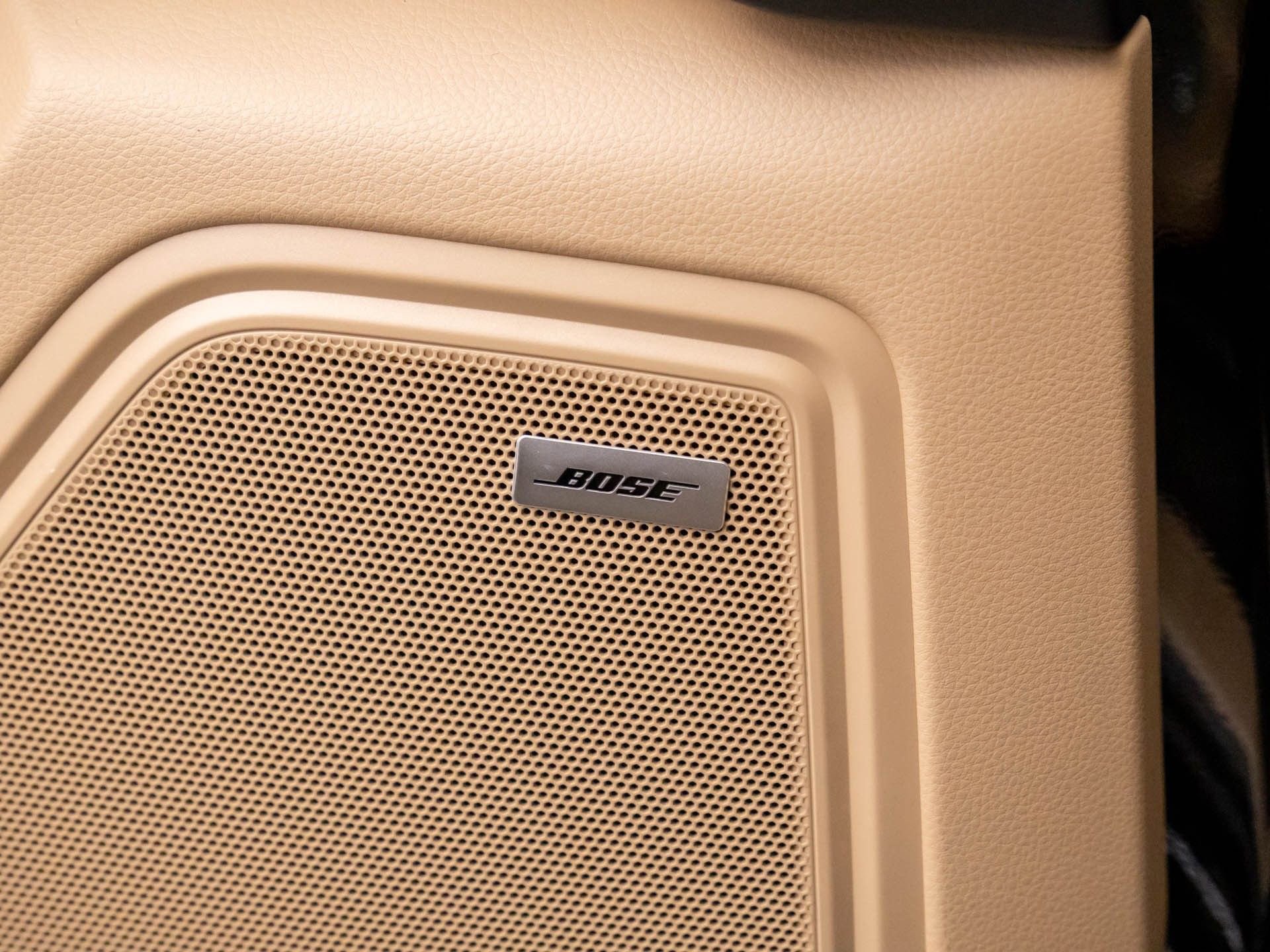 Certified 2026 Porsche Macan image 18