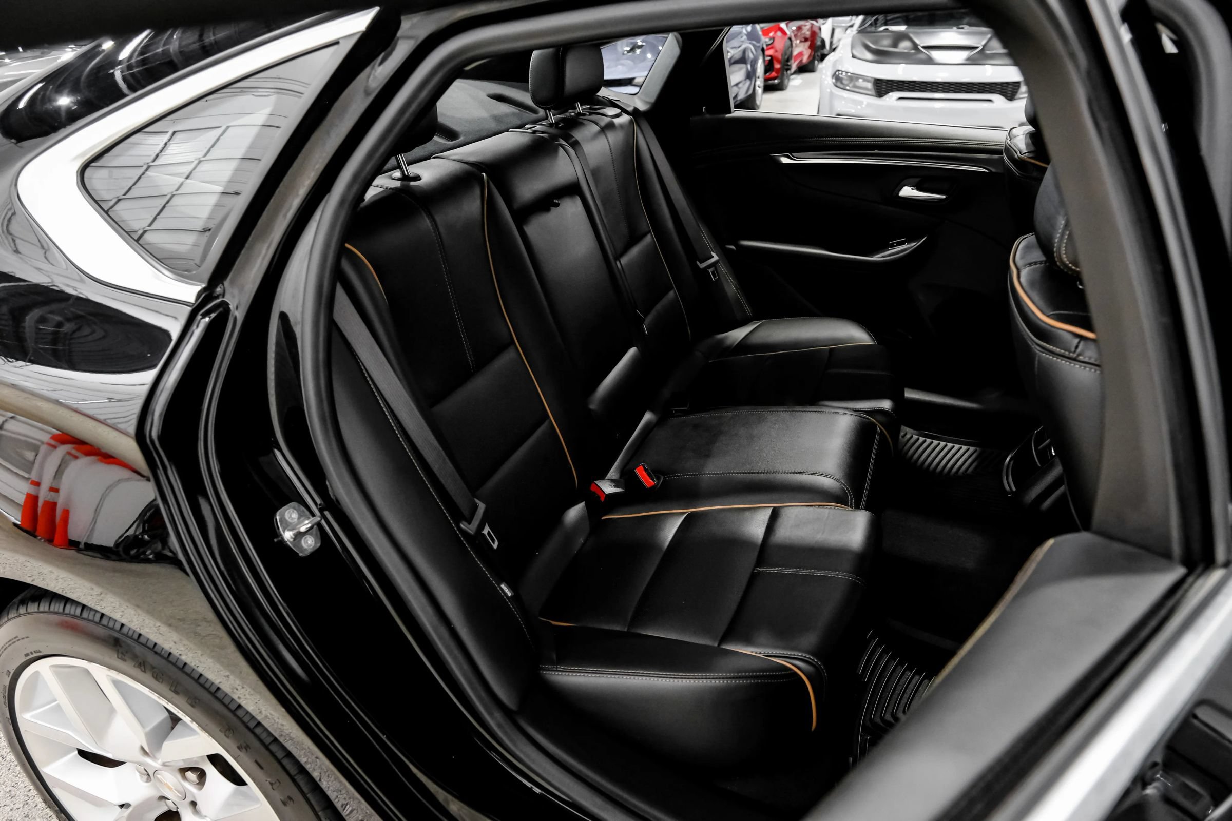 Used 2017 Chevrolet Impala Premier FWD image 43