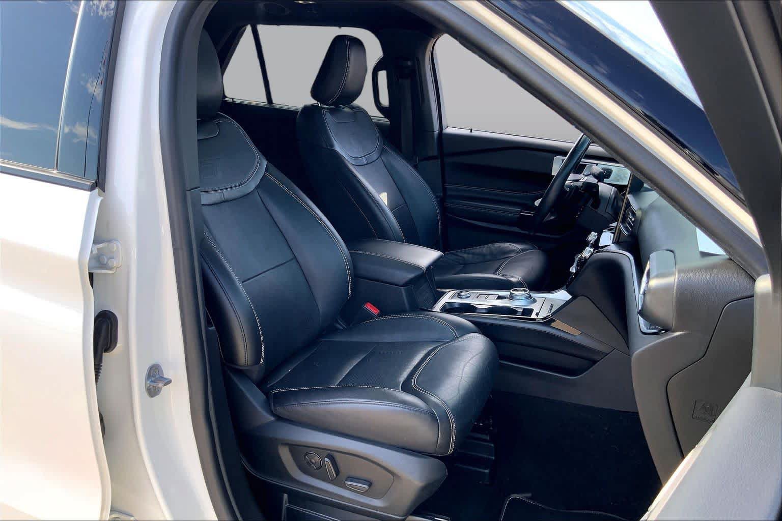 Used 2022 Ford Explorer ST w/ Equipment Group 401A AWD/4WD image 9