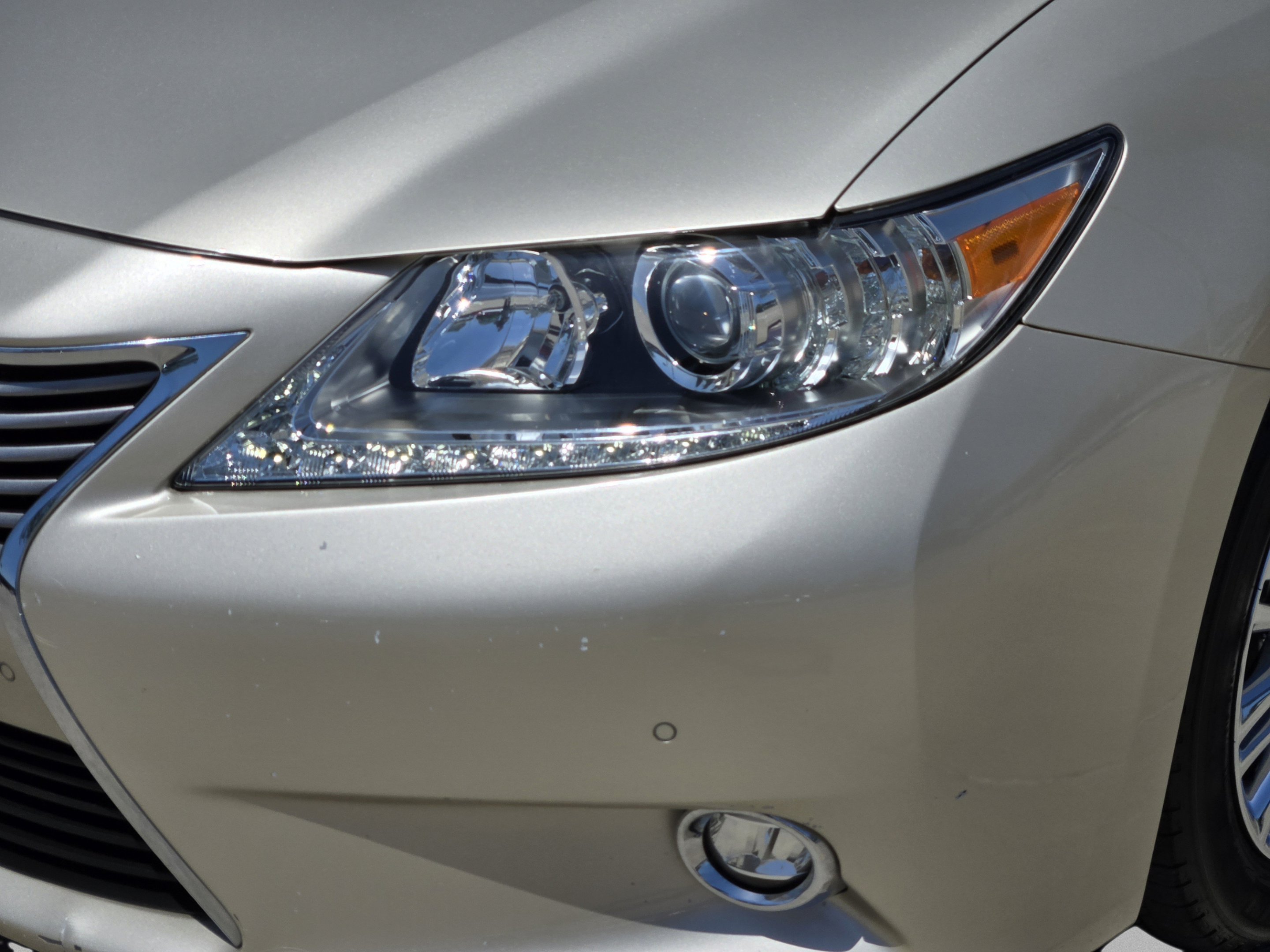 Used 2015 Lexus ES 350 w/ Luxury Package FWD image 35