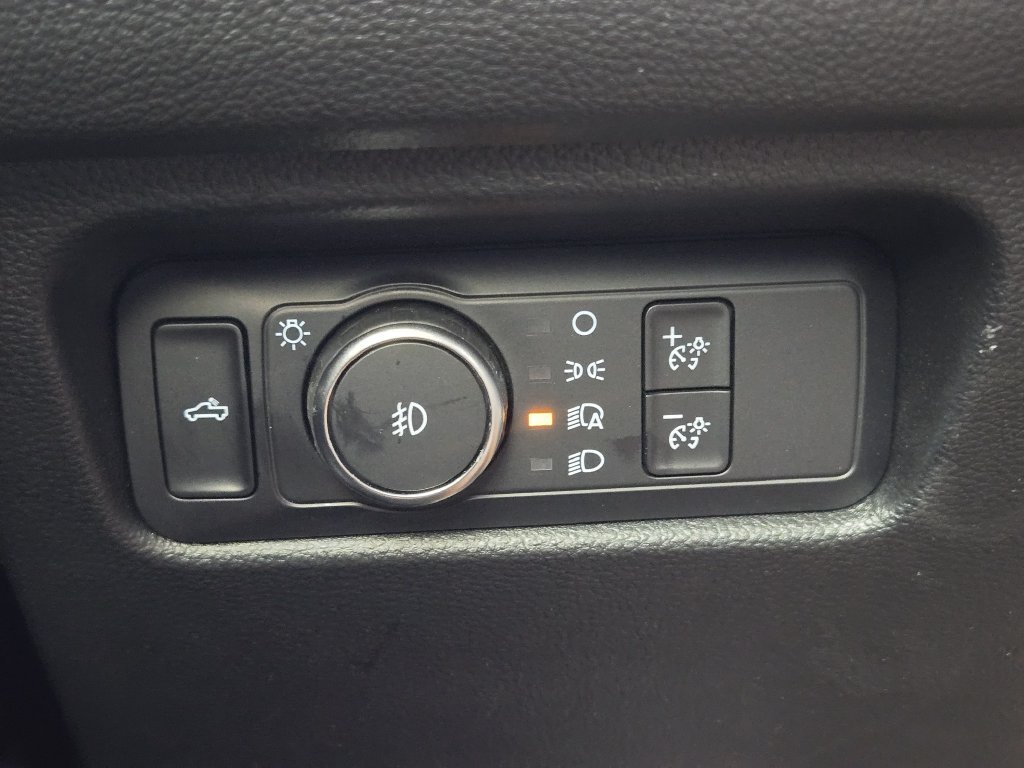 Used 2025 Ford Ranger Lariat w/ Chrome Accent Package AWD/4WD image 23