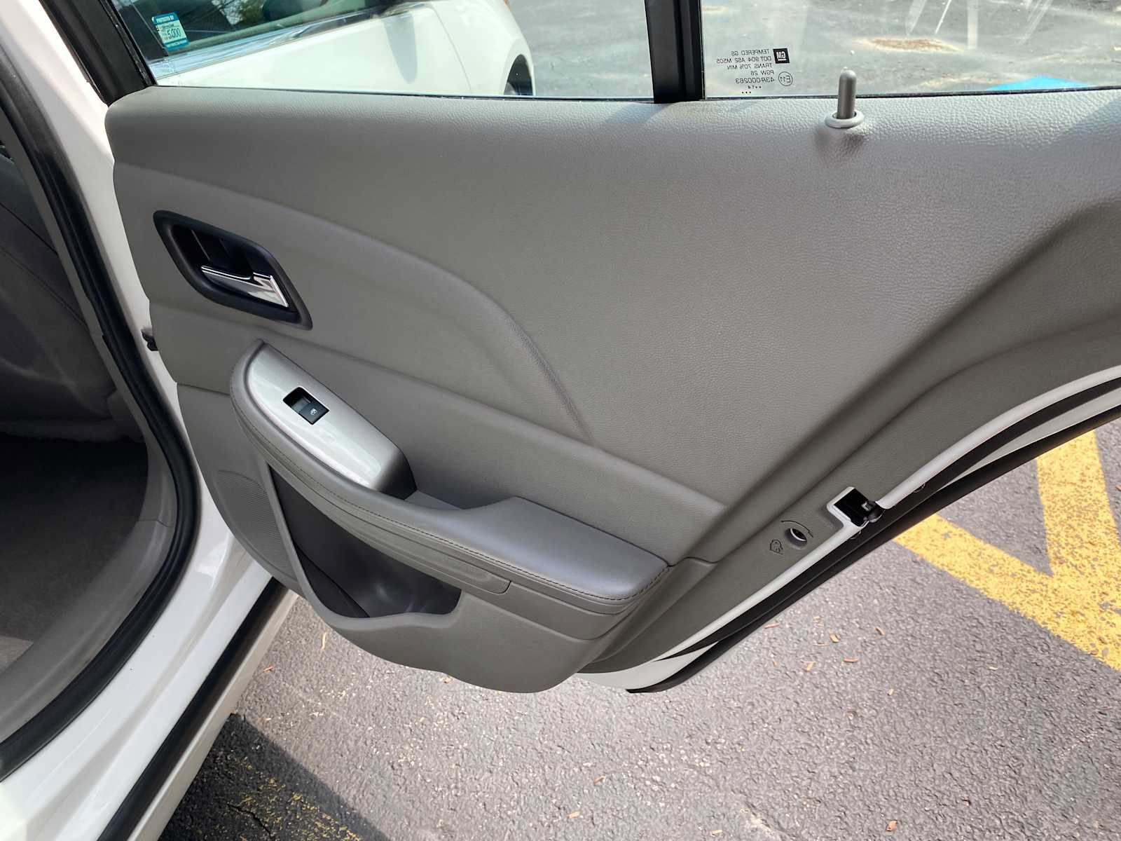 Used 2015 Chevrolet Malibu LS FWD image 27