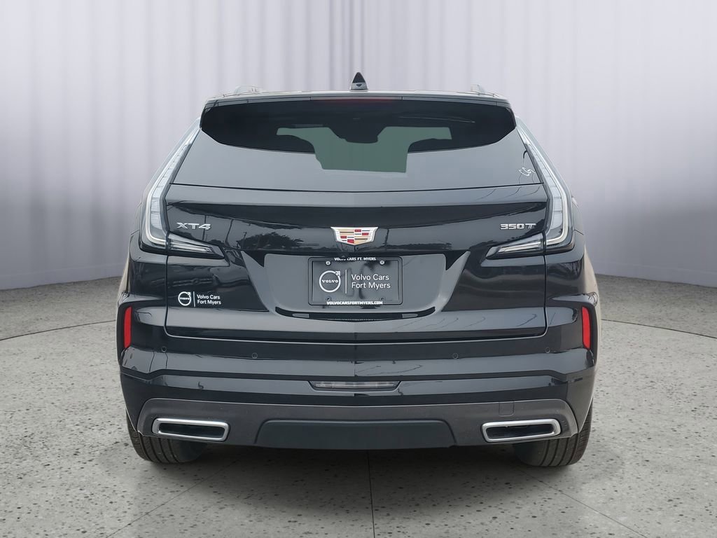 Used 2025 Cadillac XT4 Sport w/ Cold Weather Package image 5
