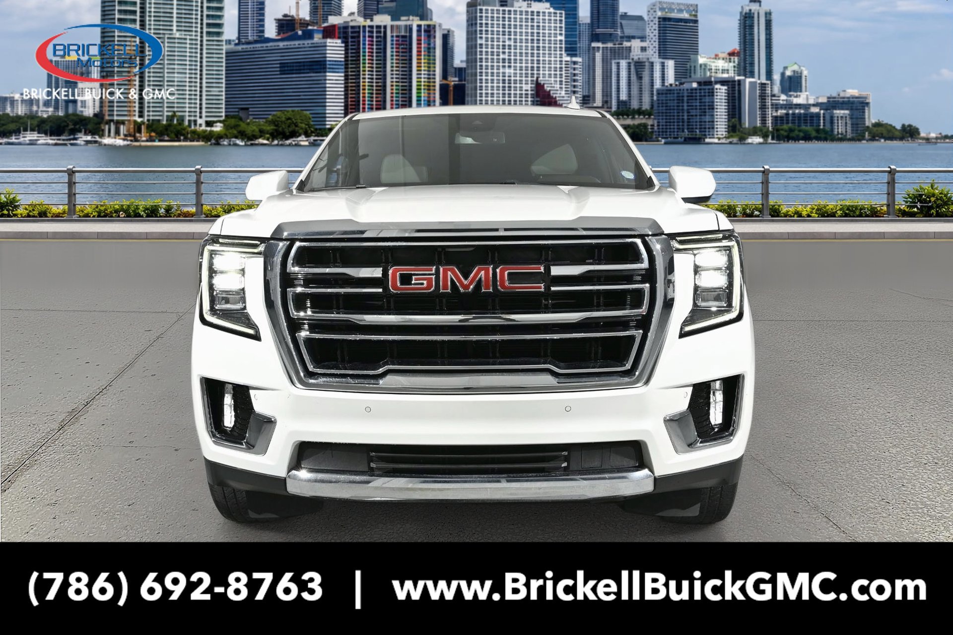 Used 2023 GMC Yukon XL SLT AWD/4WD image 9